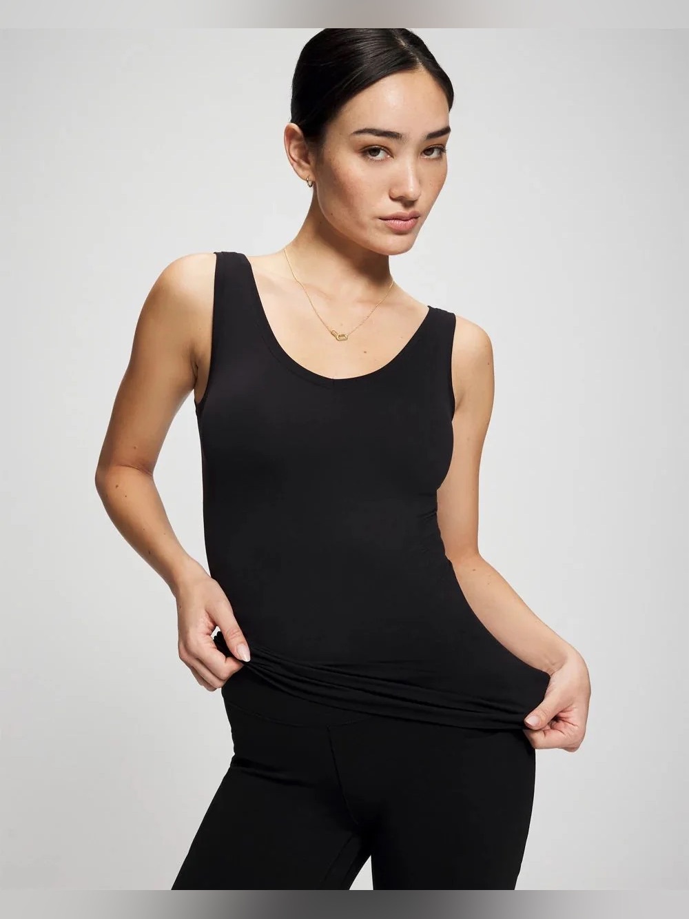 Soma Women Large Black Sleeveless Nylon Spandex Stretch Cami Layering Tank Top
